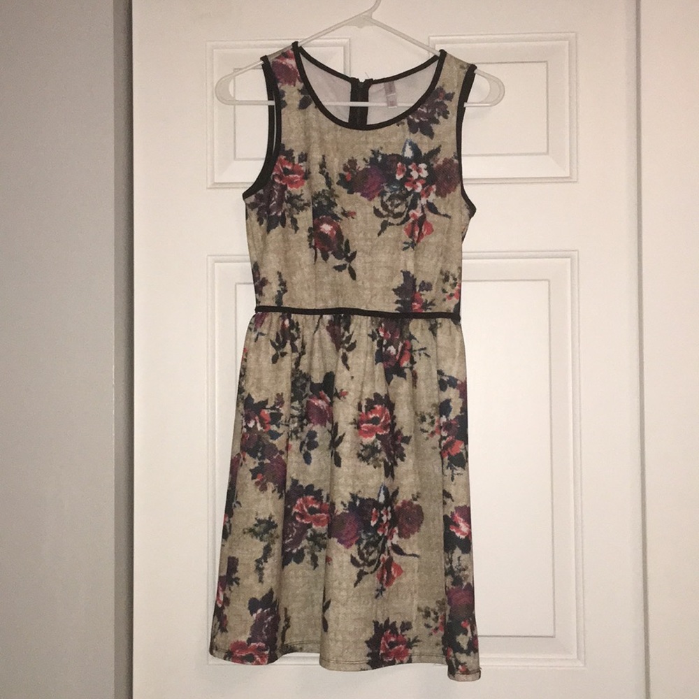 Casual dress